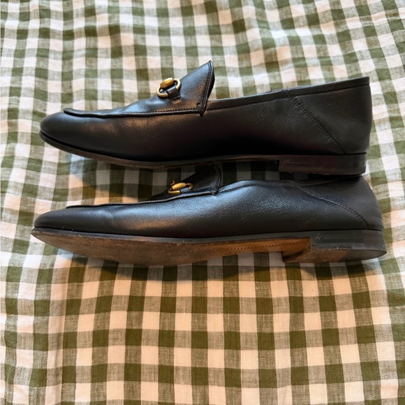 Gucci Black Leather Loafers with Gold Bit - Picture 3 of 9